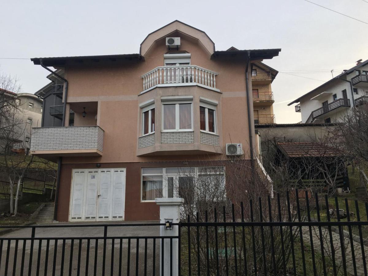 Apartment Mirjana Banja Luka Bagian luar foto